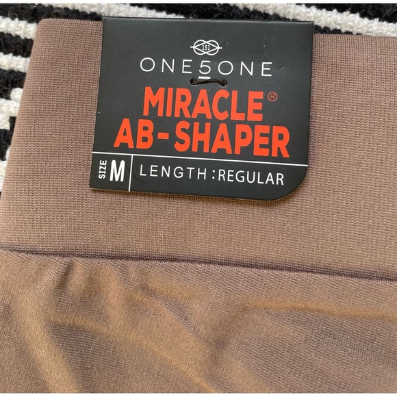 One5One Miracle Ab Shaper Leggings NWT! - Picture 8 of 13